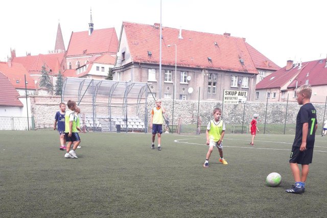 [FOTO] Tydzień z hokejem na trawie w Ziębicach za nami