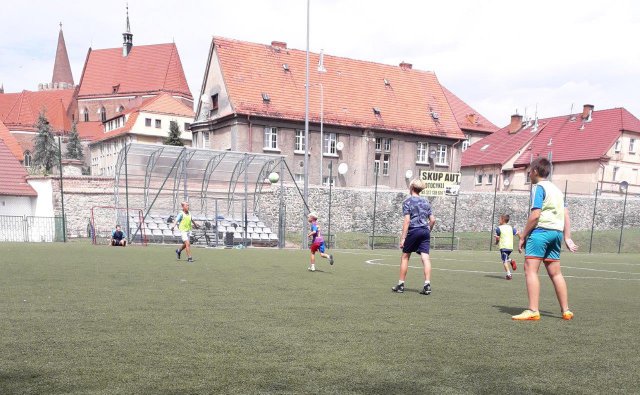 [FOTO] Tydzień z hokejem na trawie w Ziębicach za nami