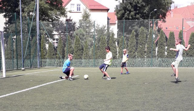 [FOTO] Sportowe wakacje na Orliku w Ziębicach