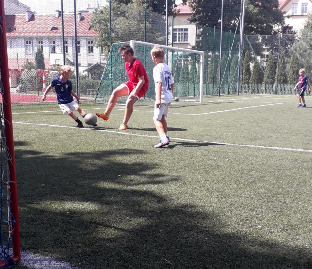 [FOTO] Sportowe wakacje na Orliku w Ziębicach