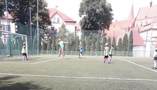 [FOTO] Sportowe wakacje na Orliku w Ziębicach