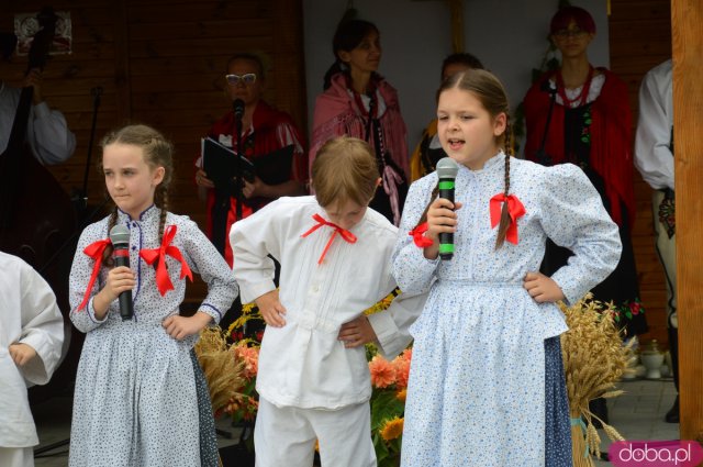 Dożynki gminy Bardo w Dzbanowie