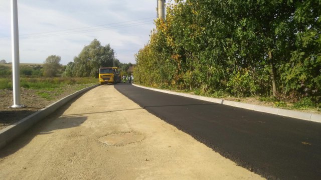 Nowa nawierzchnia łącznika Wałowej i Nadrzecznej w Ziębicach