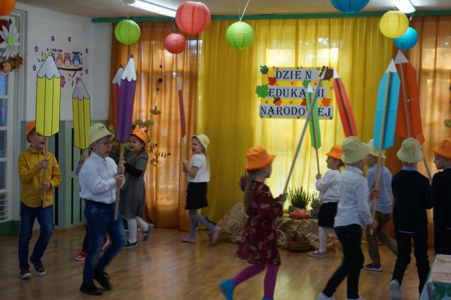 W złotostockim przedszkolu Bajka świętowano Dzień Edukacji Narodowej [Foto]