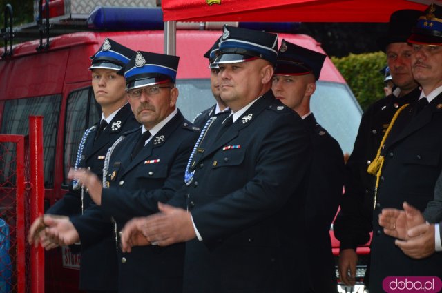 Volvo dla OSP Henryków, mercedes dla OSP Krzelków 