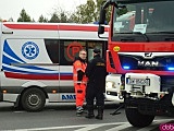 Zderzenie dwóch osobówek i ciężarówki na Legnickiej