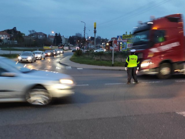 Policyjna akcja Wszystkich Świętych w powiecie ząbkowickim