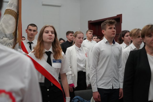 Uczniowie ZSP Ziębice przygotowali powiatową akademię z okazji Święta Niepodległości 