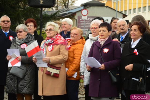 Uroczystości Święta Niepodległości pod Pomnikiem Poległym za Ojczyznę w Ząbkowicach Śląskich 