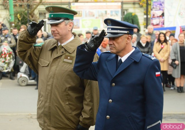 Uroczystości Święta Niepodległości pod Pomnikiem Poległym za Ojczyznę w Ząbkowicach Śląskich 