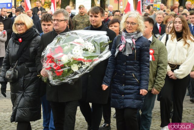 Uroczystości Święta Niepodległości pod Pomnikiem Poległym za Ojczyznę w Ząbkowicach Śląskich 