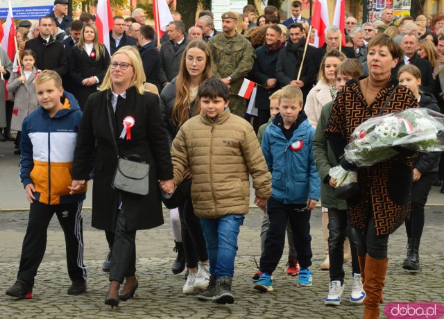 Uroczystości Święta Niepodległości pod Pomnikiem Poległym za Ojczyznę w Ząbkowicach Śląskich 