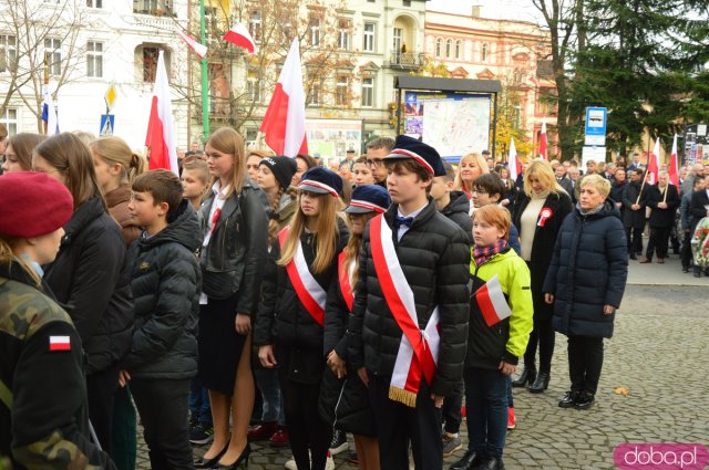 Uroczystości Święta Niepodległości pod Pomnikiem Poległym za Ojczyznę w Ząbkowicach Śląskich 