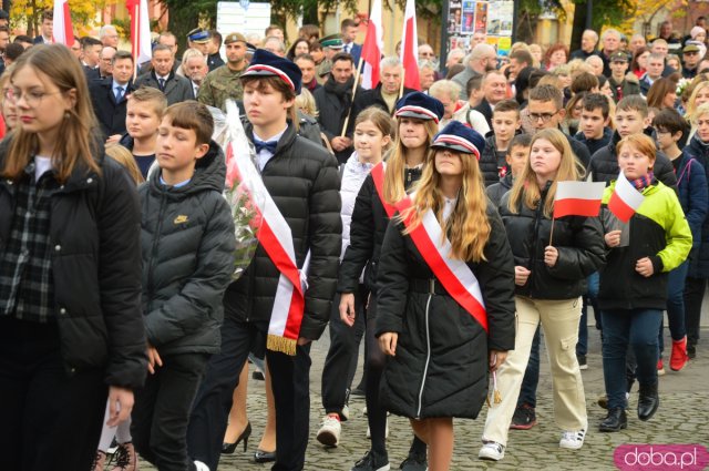 Uroczystości Święta Niepodległości pod Pomnikiem Poległym za Ojczyznę w Ząbkowicach Śląskich 