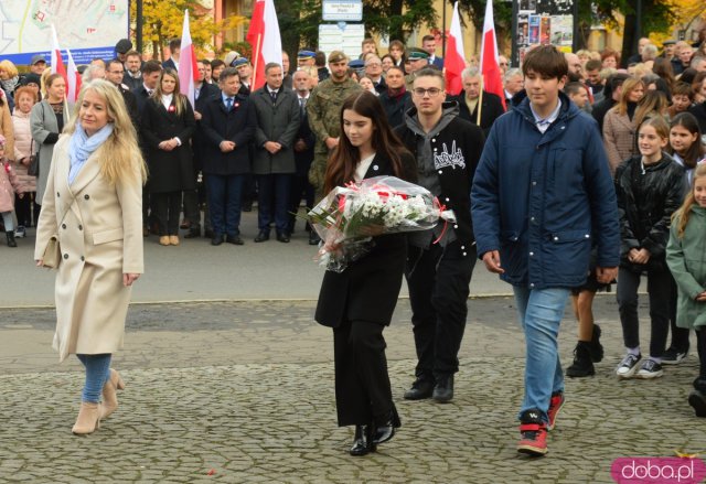 Uroczystości Święta Niepodległości pod Pomnikiem Poległym za Ojczyznę w Ząbkowicach Śląskich 