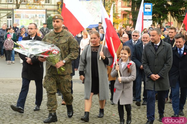 Uroczystości Święta Niepodległości pod Pomnikiem Poległym za Ojczyznę w Ząbkowicach Śląskich 