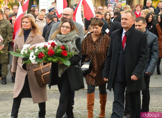 Uroczystości Święta Niepodległości pod Pomnikiem Poległym za Ojczyznę w Ząbkowicach Śląskich 