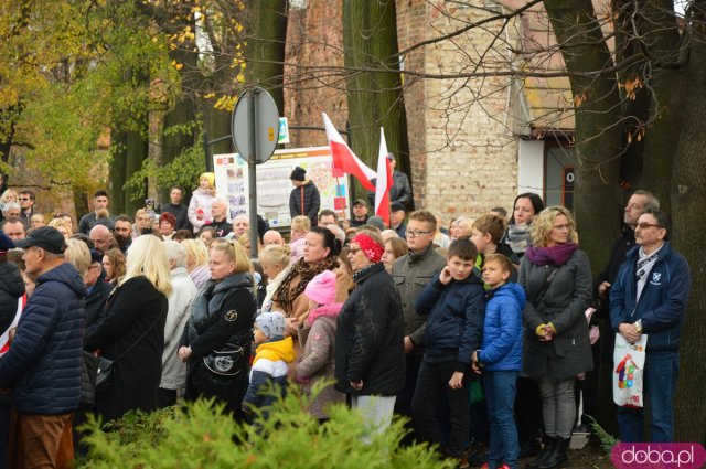 Uroczystości Święta Niepodległości pod Pomnikiem Poległym za Ojczyznę w Ząbkowicach Śląskich 