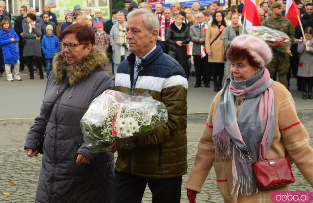 Uroczystości Święta Niepodległości pod Pomnikiem Poległym za Ojczyznę w Ząbkowicach Śląskich 