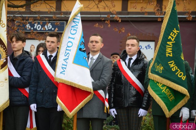 Uroczystości Święta Niepodległości pod Pomnikiem Poległym za Ojczyznę w Ząbkowicach Śląskich 