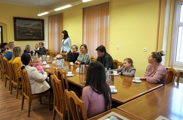 W Złotym Stoku przywitano najmłodszych mieszkańców gminy