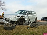 Zderzenie trzech osobówek na skrzyżowaniu dk8 i zjazdu na Tarnów