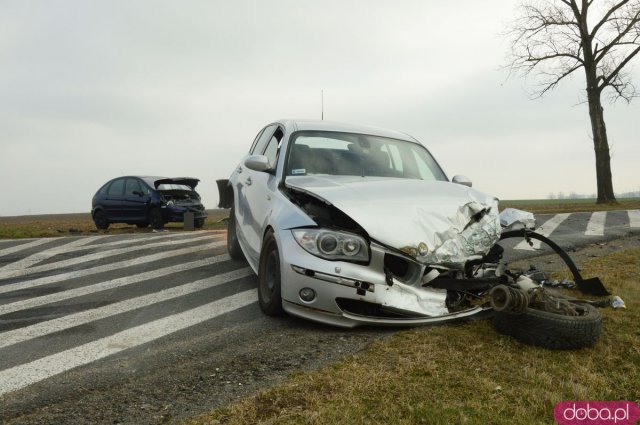 Zderzenie trzech osobówek na skrzyżowaniu dk8 i zjazdu na Tarnów