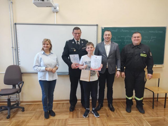 „MŁODZIEŻ ZAPOBIEGA POŻAROM”