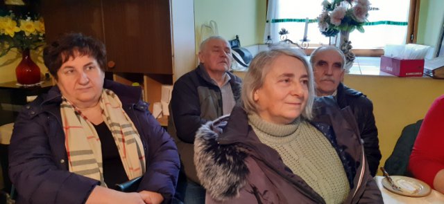 Nie daj się oszukać - spotkanie policjantów z Klubem Seniora w Kamieńcu Ząbkowickim