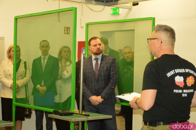 W Stoszowicach otwarto wirtualną i pneumatyczną strzelnicę 