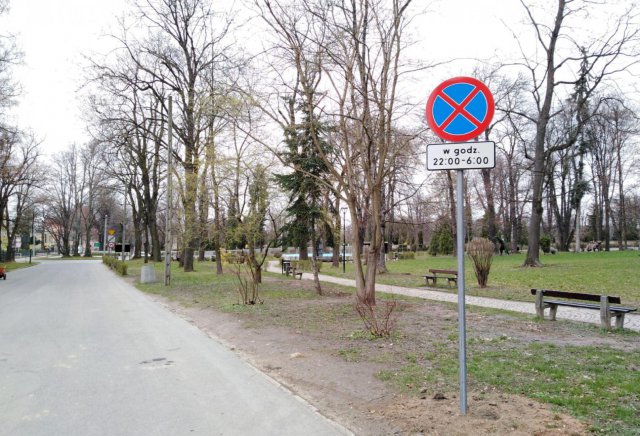 Uwaga kierowcy! Wprowadzono stały zakaz zatrzymywania na tych ulicach Ziębic