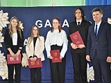Maturzyści kończą rok szkolny