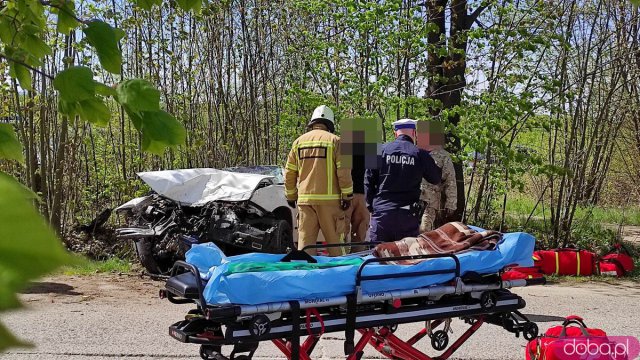 Czołówka na dw382 między Kamieńcem Ząbkowickim a Paczkowem