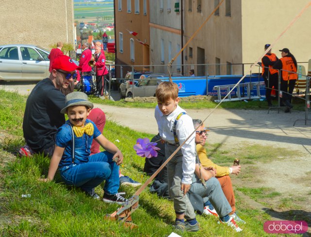 Pochód pierwszomajowy w Srebrnej Górze