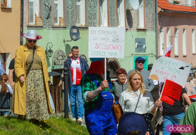 Pochód pierwszomajowy w Srebrnej Górze