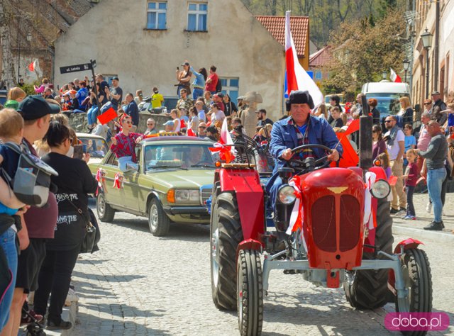 Pochód pierwszomajowy w Srebrnej Górze