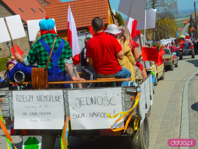 Pochód pierwszomajowy w Srebrnej Górze