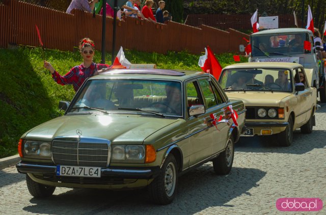 Pochód pierwszomajowy w Srebrnej Górze