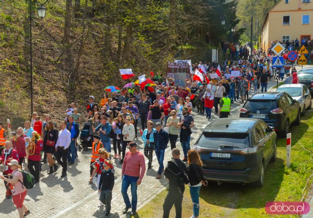Pochód pierwszomajowy w Srebrnej Górze