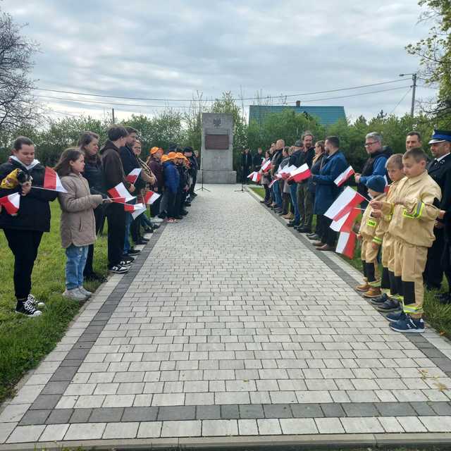 Obchody święta Konstytucji 3 Maja w Budzowie