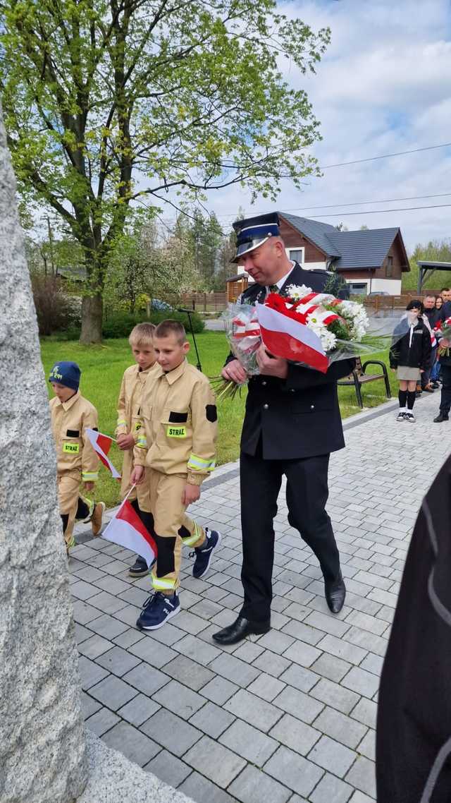 Obchody święta Konstytucji 3 Maja w Budzowie