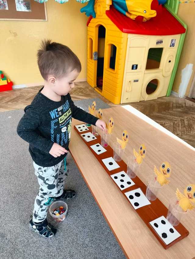 Przedszkole nr 4: Matematyczne zajęcia dla dzieci