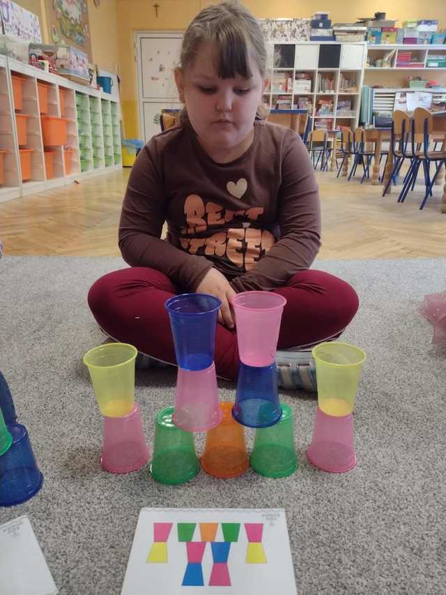 Przedszkole nr 4: Matematyczne zajęcia dla dzieci