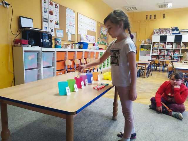 Przedszkole nr 4: Matematyczne zajęcia dla dzieci