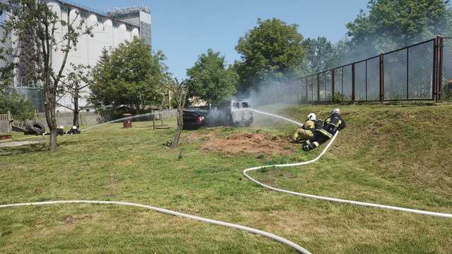 23 nowych strażaków ratowników OSP. Wśród nich dwie kobiety