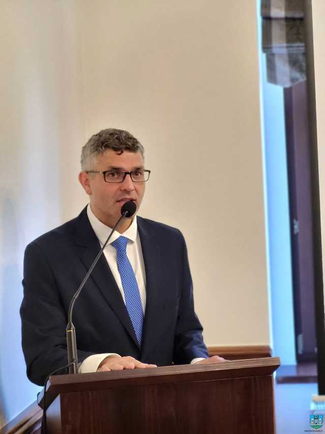 Burmistrz Ząbkowic Śląskich z absolutorium za 2022 rok