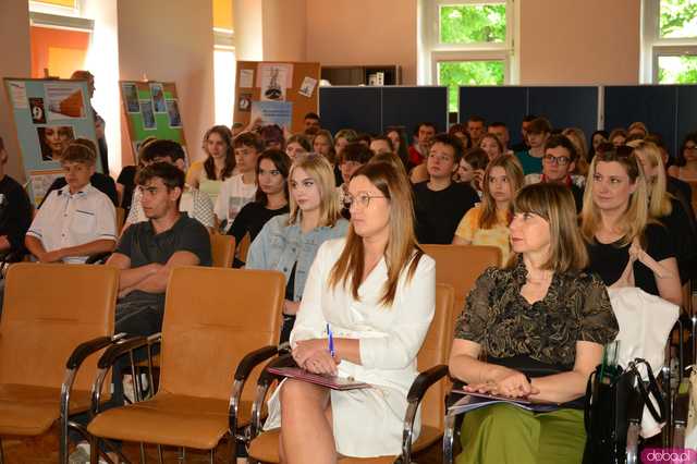 W Cechu zorganizowano powiatową konferencję dla uczniów szkół średnich