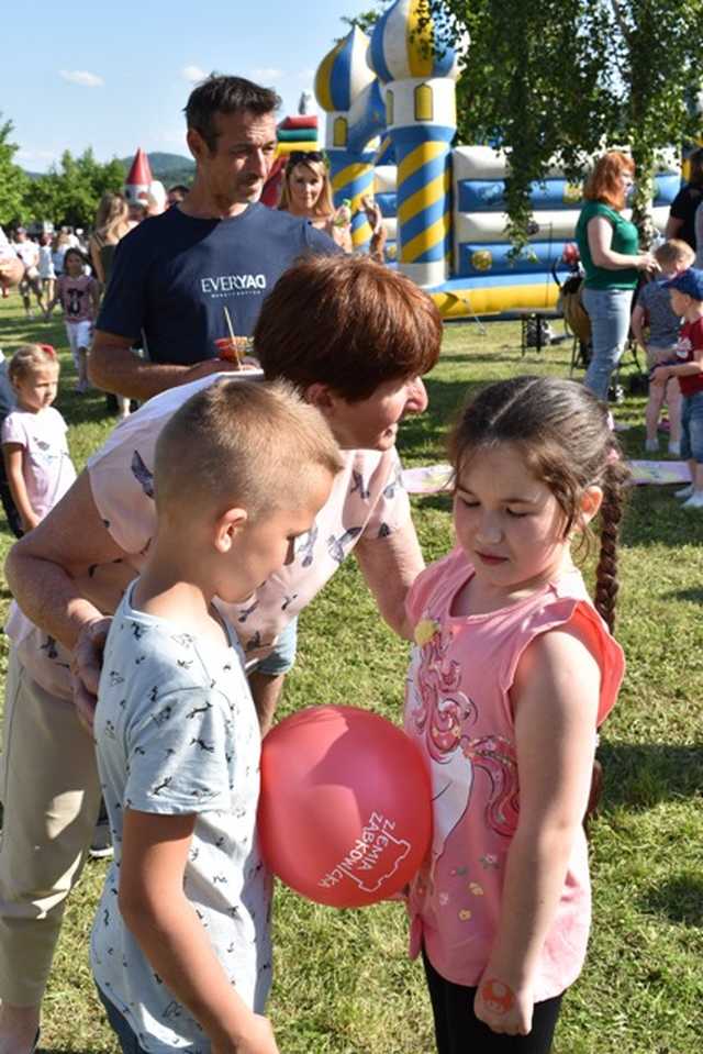 II Parafialny Piknik z okazji Dnia Dziecka w Brzeźnicy