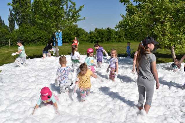 II Parafialny Piknik z okazji Dnia Dziecka w Brzeźnicy