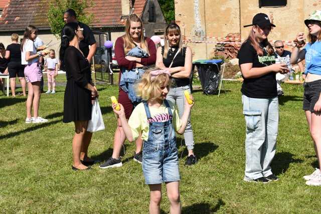 II Parafialny Piknik z okazji Dnia Dziecka w Brzeźnicy
